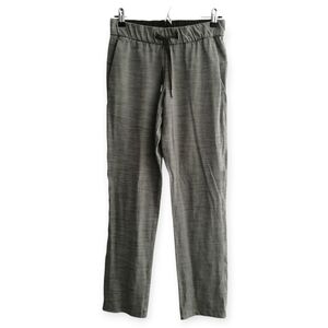 Lululemon On The Fly 28" Pants Wee Are From Space Sage Dark Olive Green 4